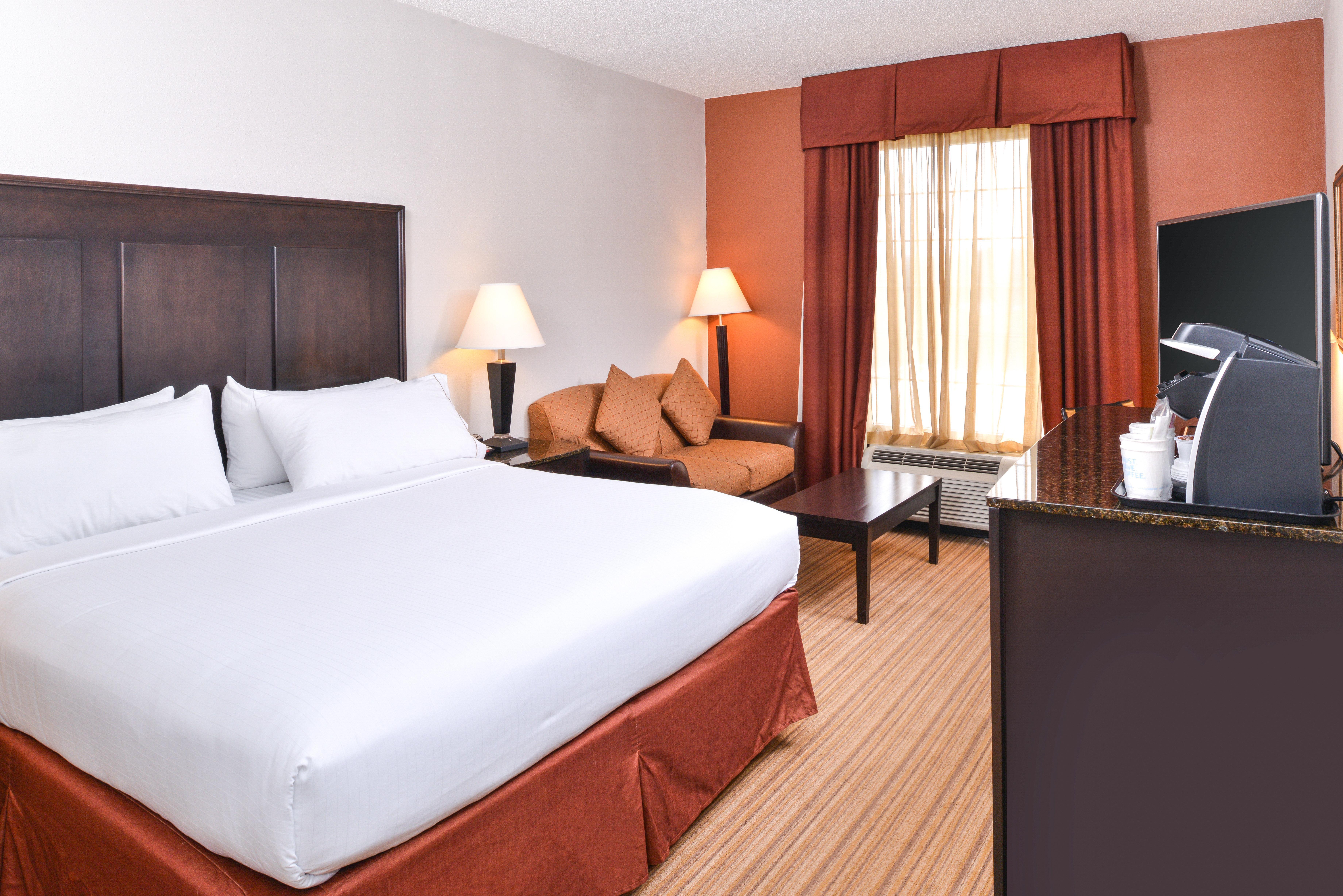 Holiday Inn Express Winston-Salem Medical Ctr Area Екстериор снимка