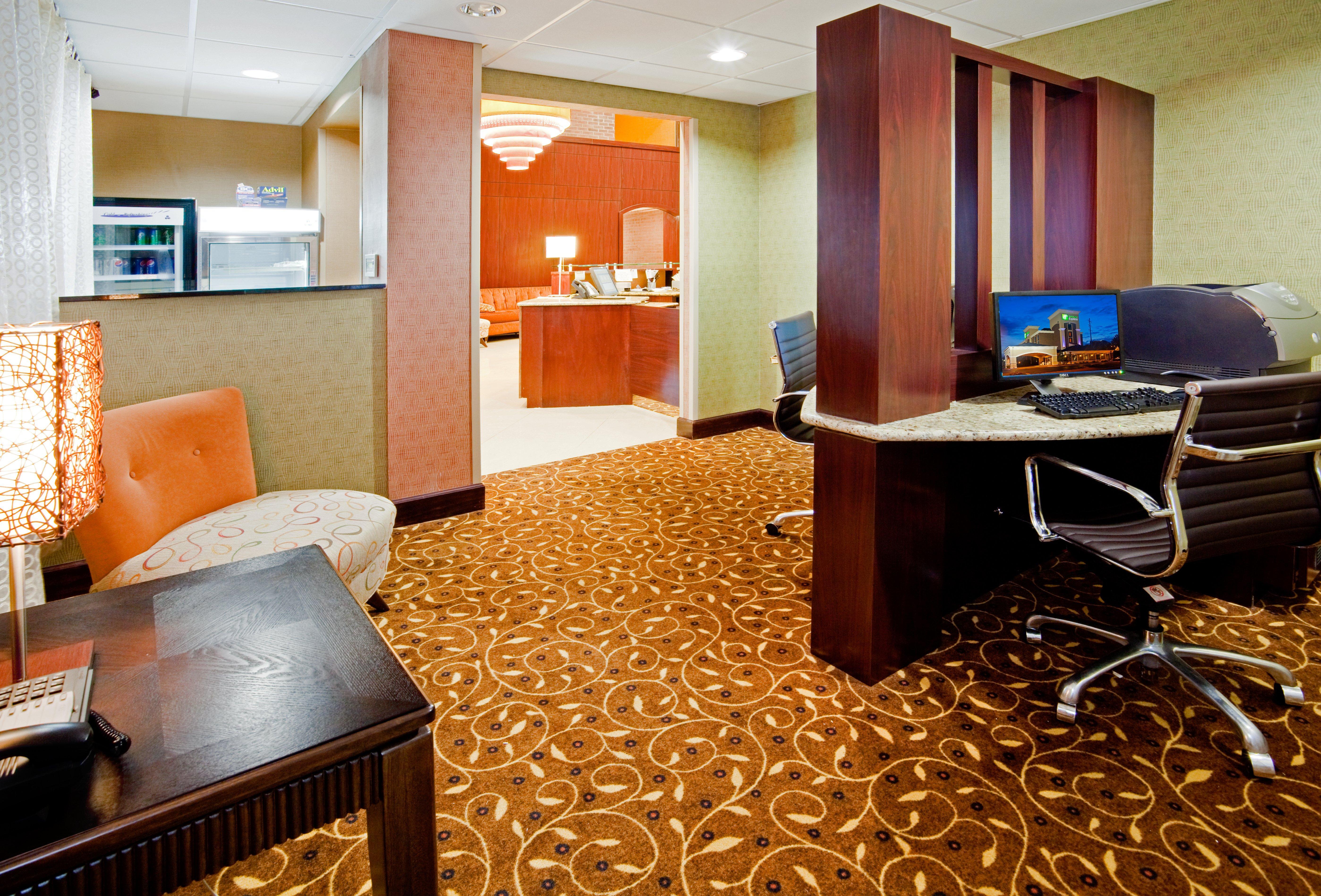 Holiday Inn Express Winston-Salem Medical Ctr Area Екстериор снимка